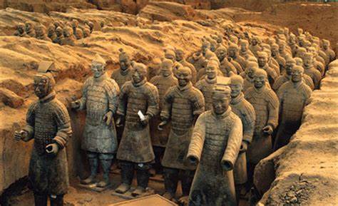 秦始皇：统一六国，建立大秦帝国的雄心与争议