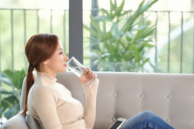 每天喝多少水才算健康？