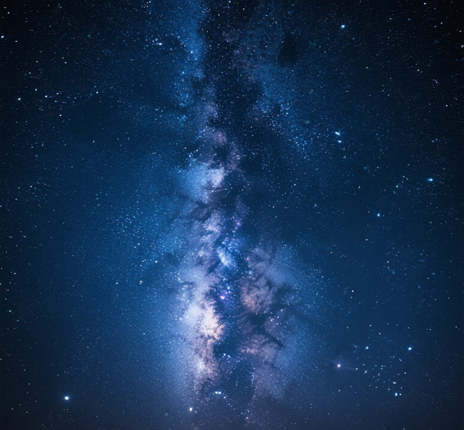 夜空中明亮的 “星星”：不止是闪烁的亮点
